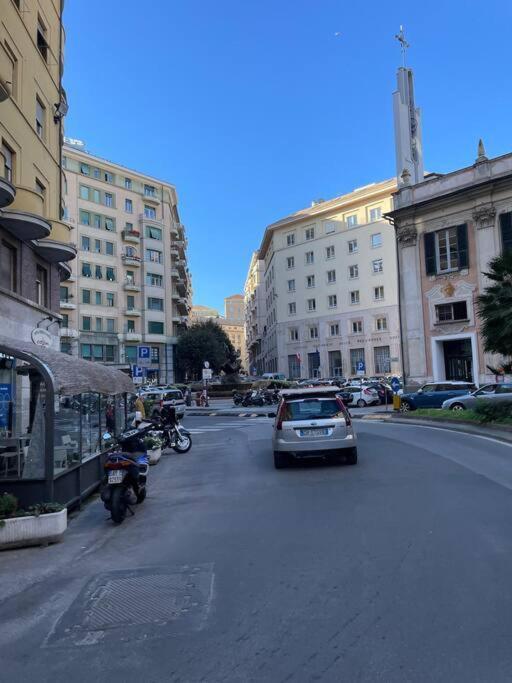 All'Otto Nel Cuore Della Citta Savona Eksteriør billede